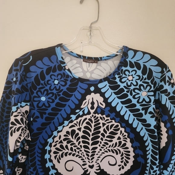 J. McLaughlin Signature Tee Catalina Cloth Blue Paisley Print 3/4 Sleeve Top - Picture 3 of 9